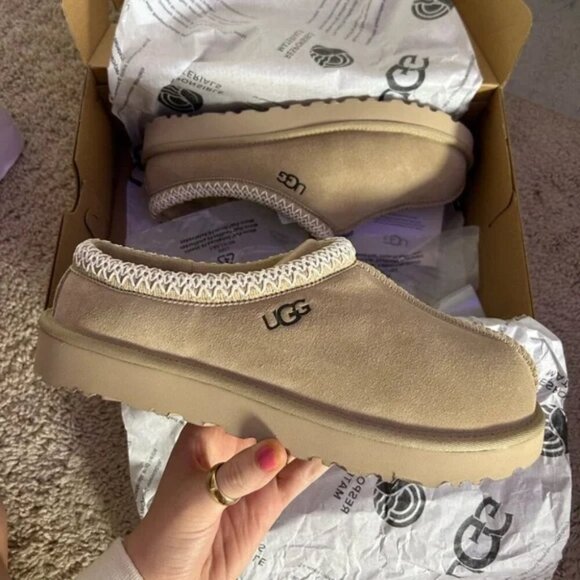 UGG Shoes - Ugg Tasman Slippers for Women - Sleek & Comfortable